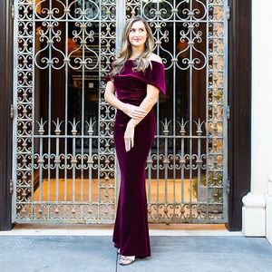 Vince Camuto Maroon Velvet Off-Shoulder Dress Size 10